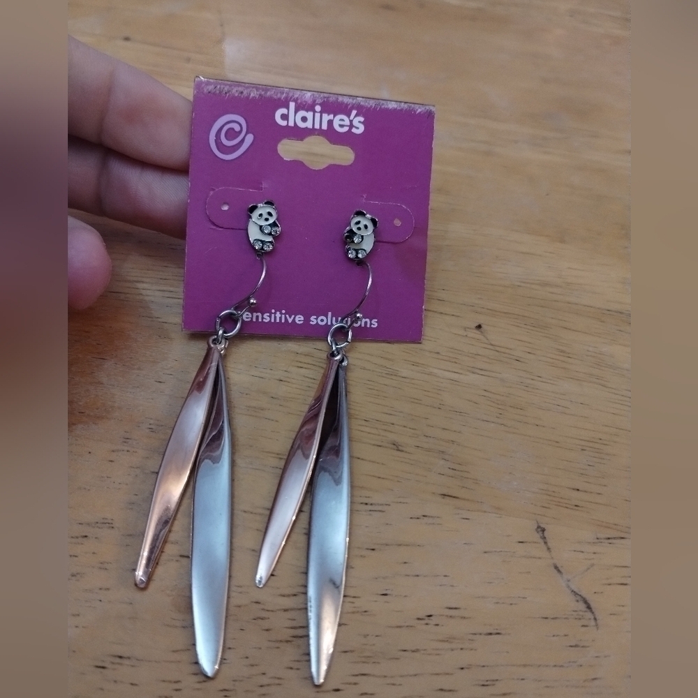 New Claire's 2 pair of earrings dangling earrings and panda earrings